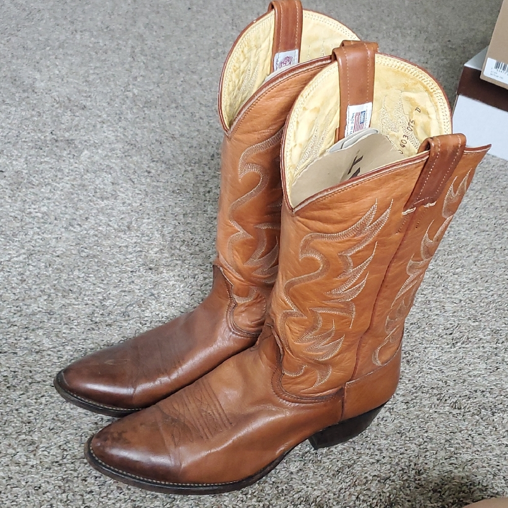 Nocona Tan Leather Western Boots